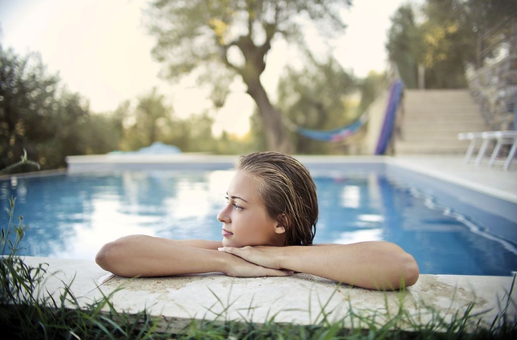 Poolheizung: Funktion, Varianten und wichtige Tipps