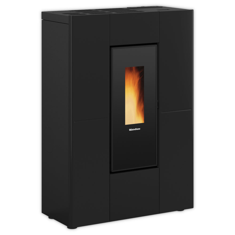 Farbwahlbild: schlanker Extraflame kanalisierter Pelletofen MARILENA PLUS 5.0.16 schwarze Front mit schmalem Sichtfenster | Klimaworld.com
