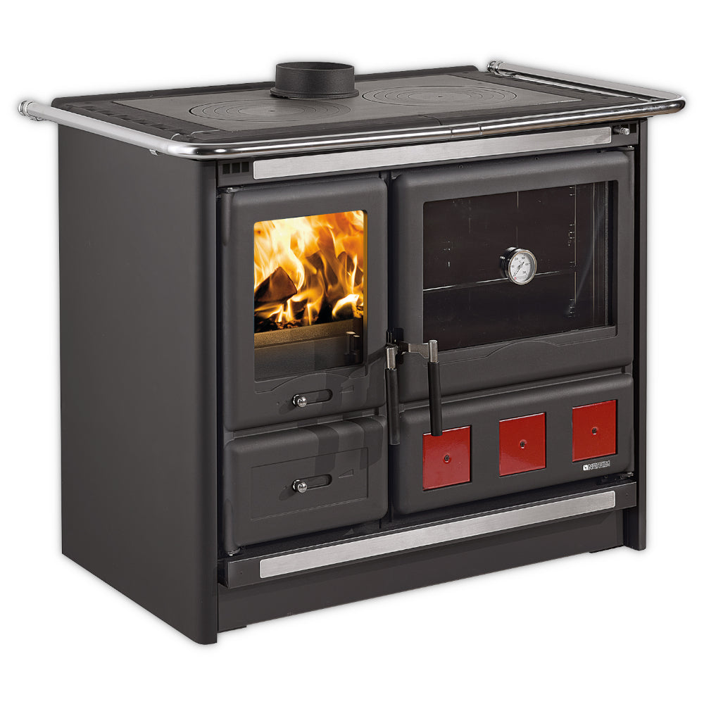 La Nordica Kuechenofen Rosa.16 XXL, schwarze Front mit roten Akzenten, Glasfeuerraum, Backofen mit Thermometer | Klimaworld.com