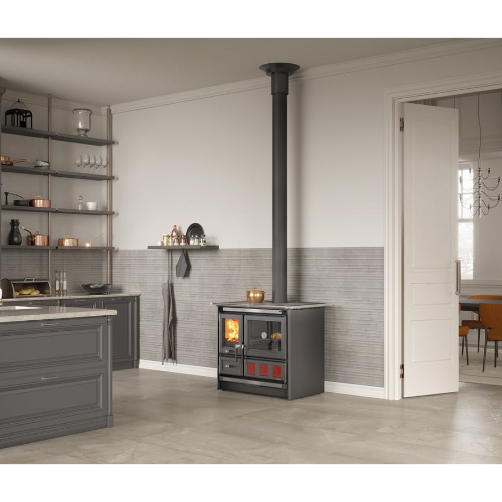 Ambientebild: La Nordica Kuechenofen Rosa.16 XXL in moderner Kueche mit Feuerraum, Backofen, Rauchrohr | Klimaworld.com