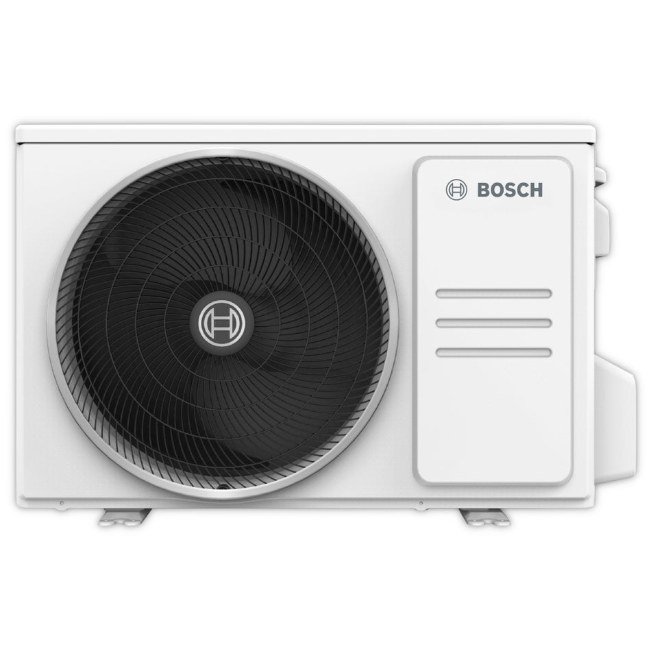 weisses Bosch Klimaanlage CL Aussengeraet mit grossem Ventilator und Bosch Logo rechts | Klimaworld.com