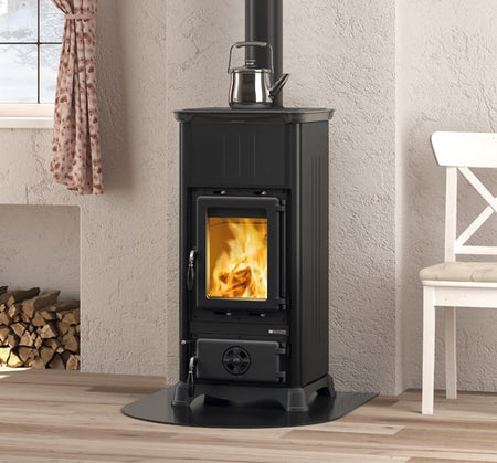 La Nordica Kaminofen Emiliana Steel schwarz Ambiente
