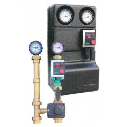 Pumpengruppe mit Manometern, Ventilen und kompaktem Gehaeuse für Heizkreislaufanlagen | klimaworld.com