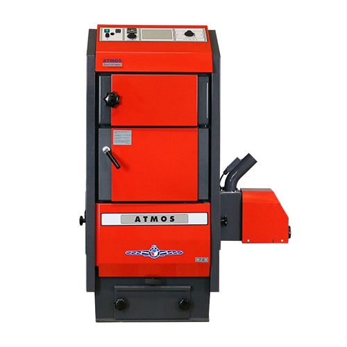 Atmos roter Pelletkessel P30 mit Brenner an der rechten Seite | klimaworld.com