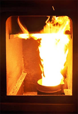 ThermoFlux Pelletheizung Pelling 50 ECO mit 47 kW und 185 kg Behälter, Abbrand | Klimaworld.com